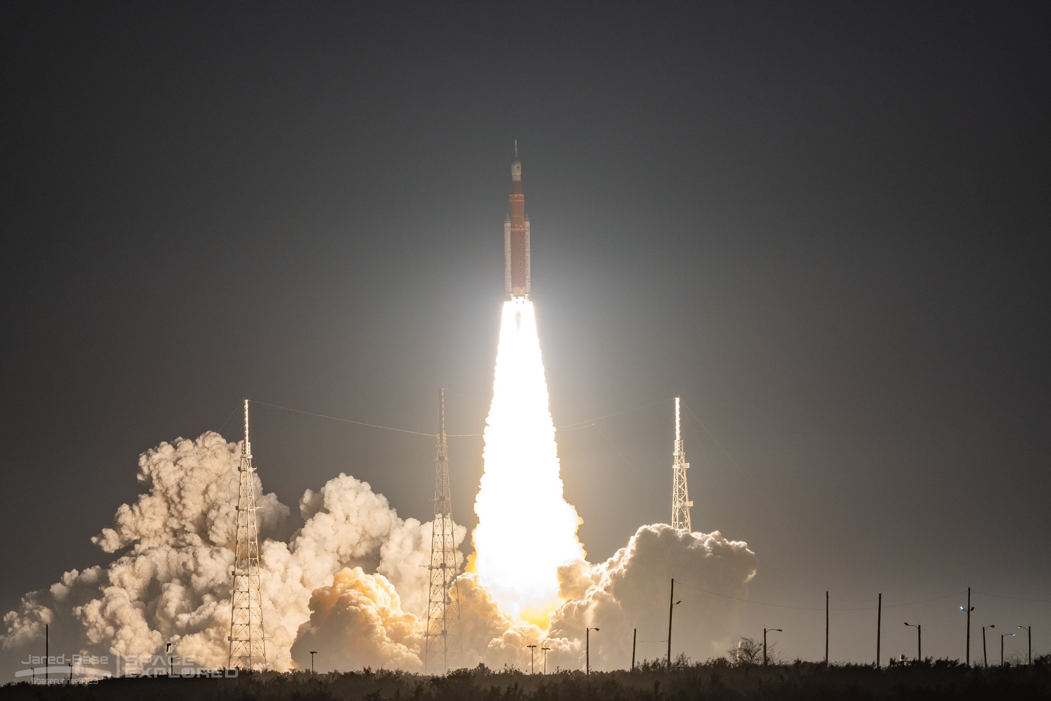 Запуск SLS для місії Artemis 1