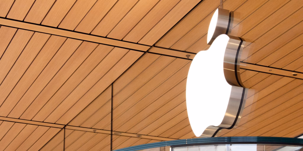 Apple звинувачують у дискримінації працівників профспілки в Таусоні