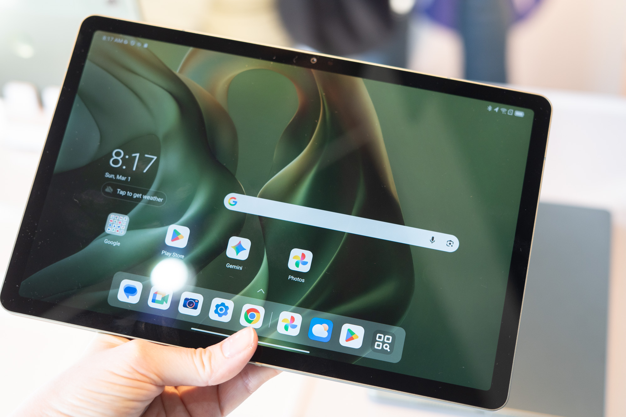 Motorola Moto Pad showing home screen