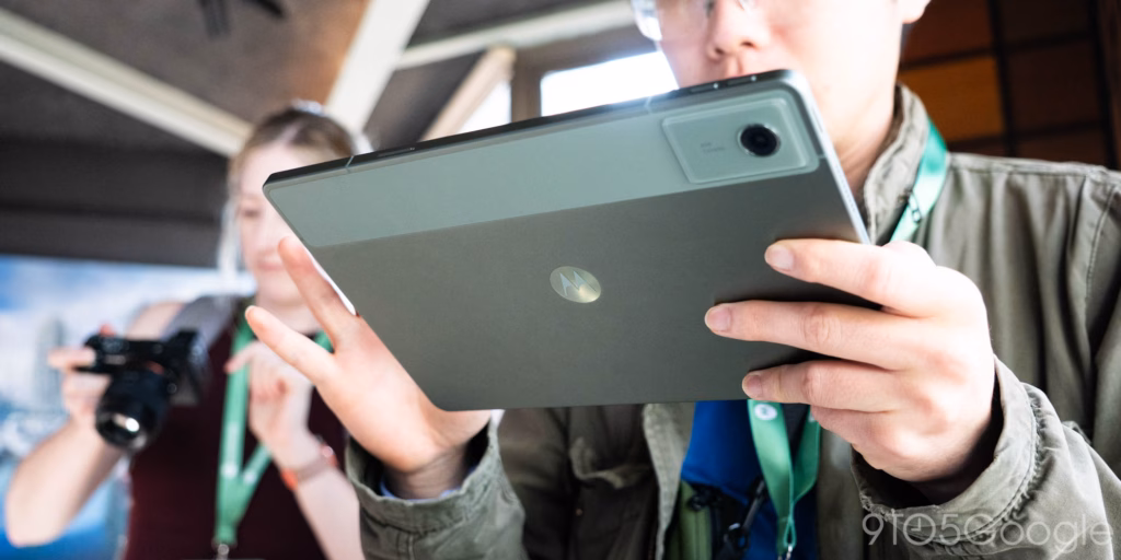 Motorola анонсує новий планшет Moto Pad з 11-дюймовим екраном