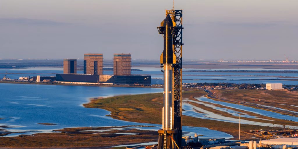 Чому SpaceX вважає себе вартою майже 2 трильйони доларів