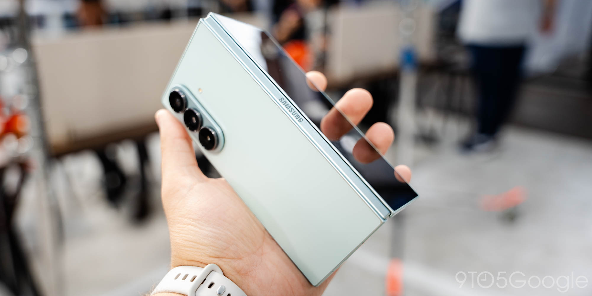Samsung Galaxy Z Fold 8