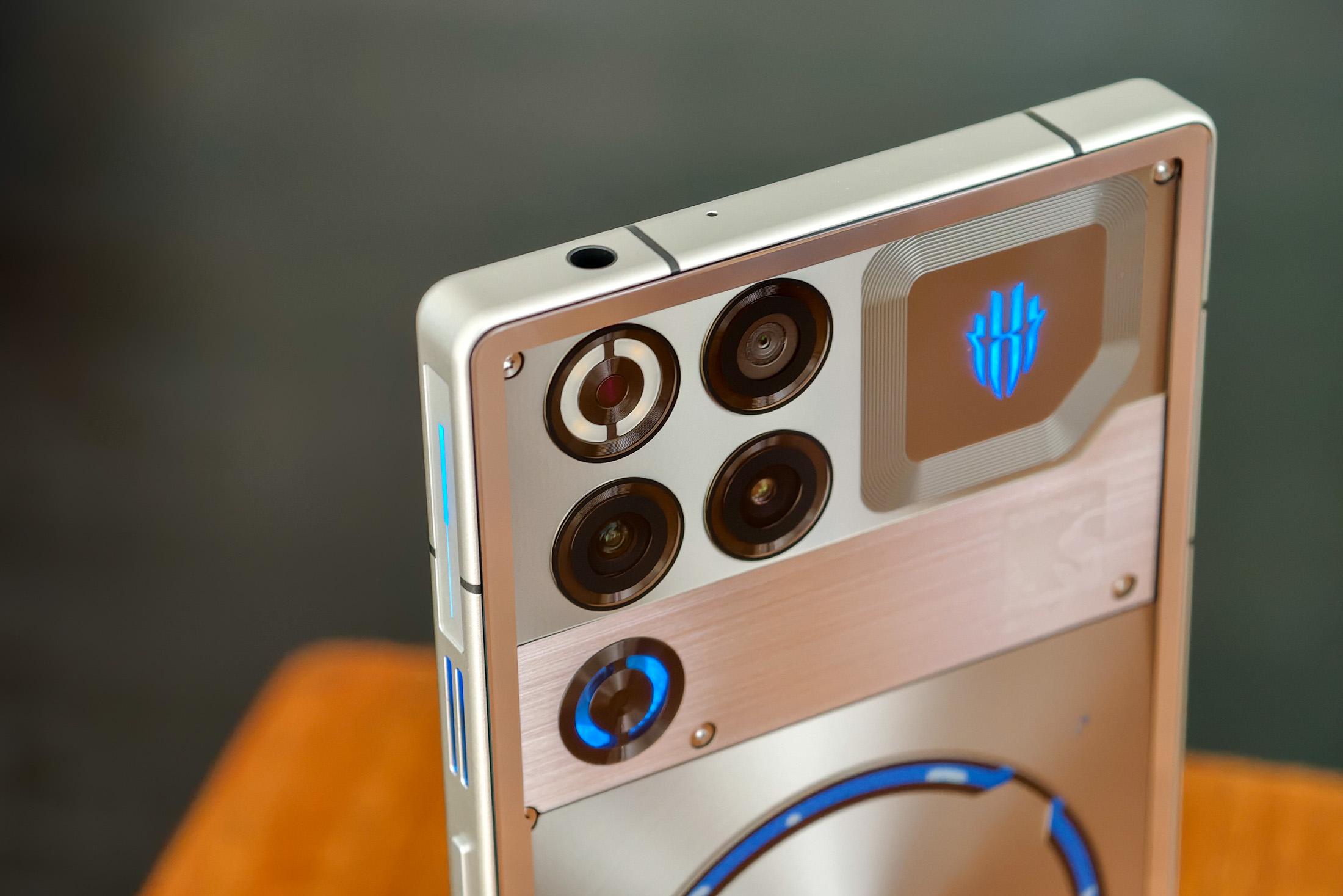 Photo of Redmagic 11S Pro in silver showing the headphone jack