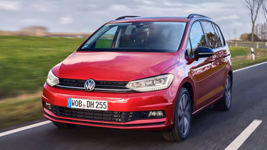 Volkswagen закриває виробництво мінівена, який продавався 11 років