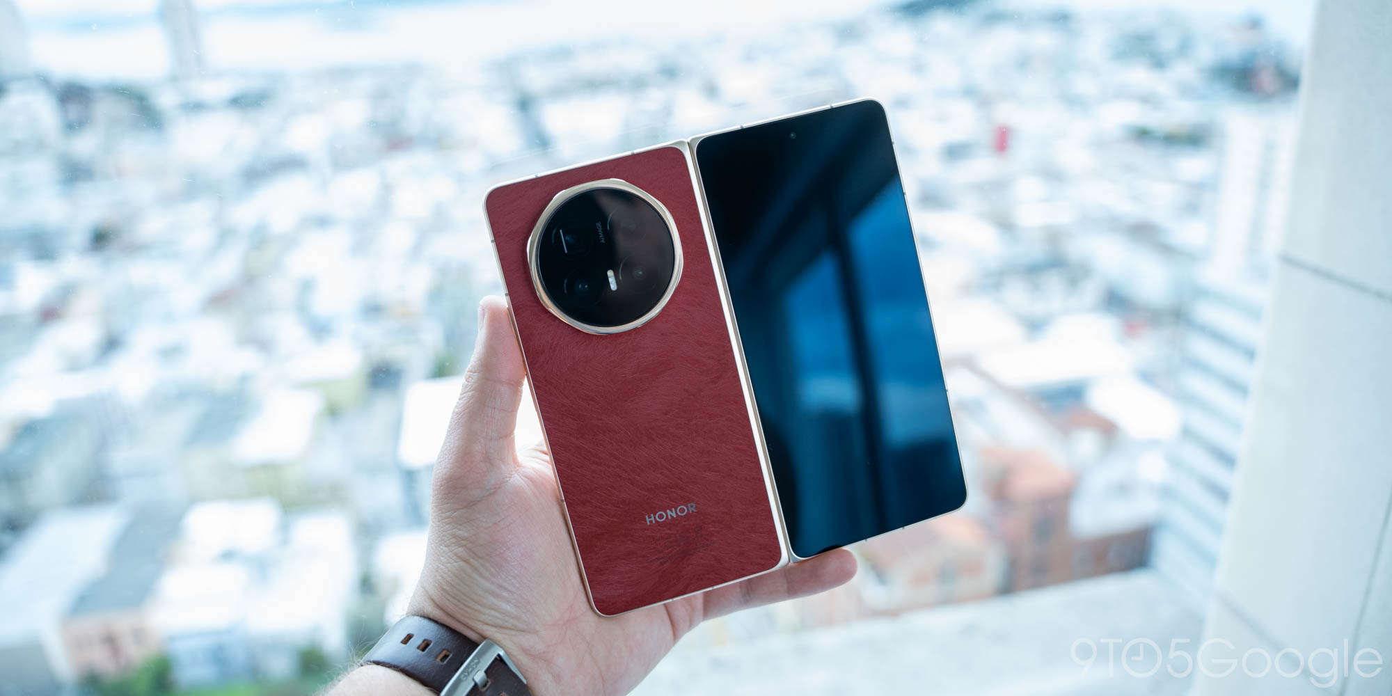 Honor Magic V6