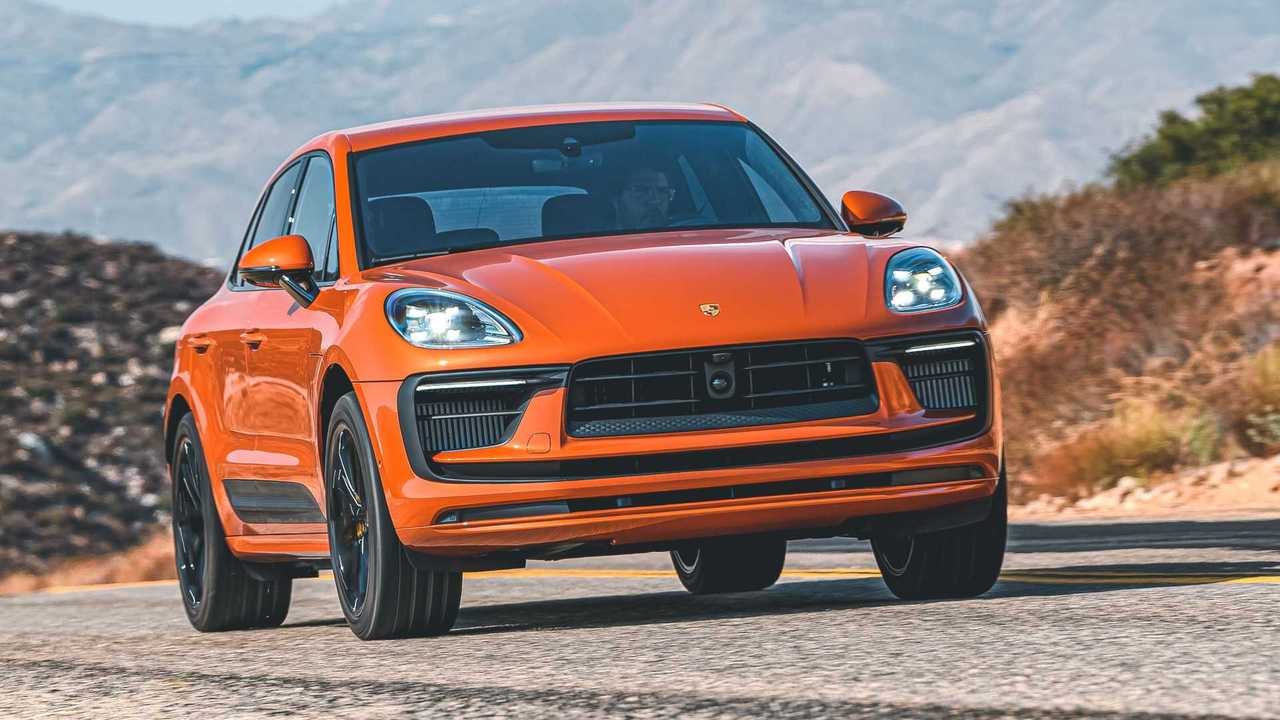 2022 Porsche Macan S exterior