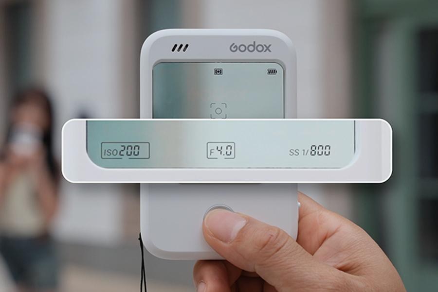 Дисплей Godox C100